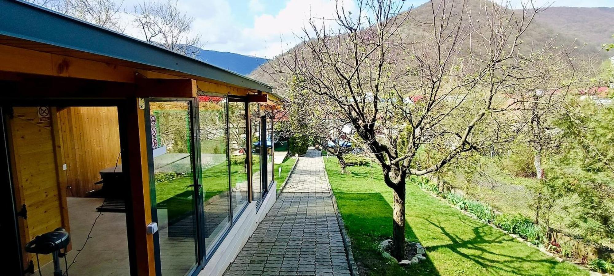 Cazare Casa Sandra Băile Herculane Exterior photo